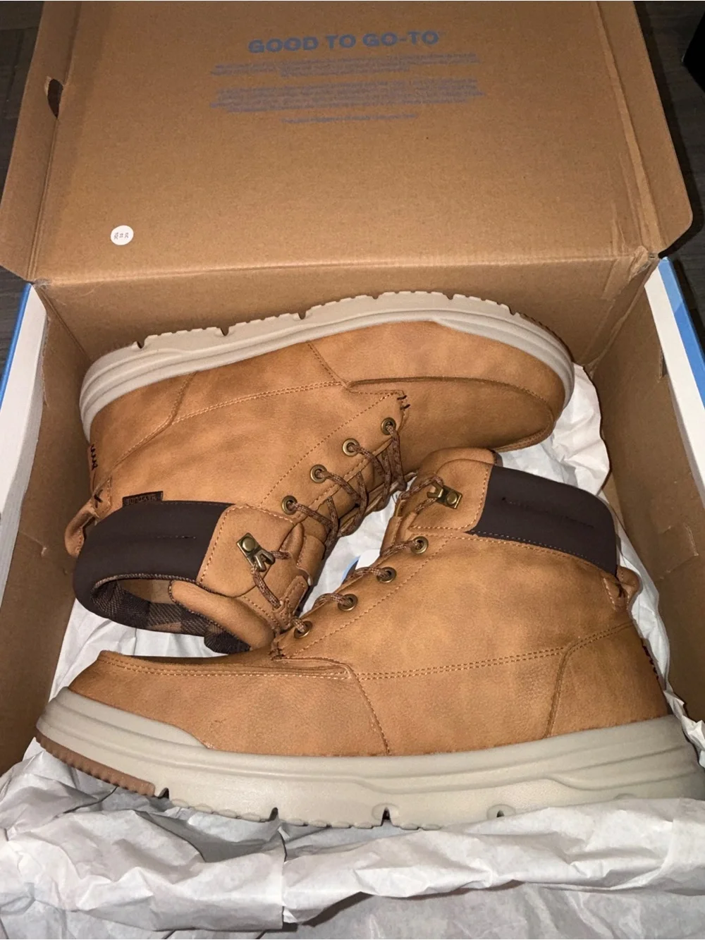 Hey Dude brand new